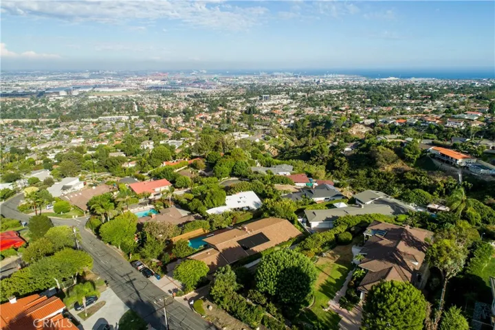 70 Rockinghorse Road, Rancho Palos Verdes, California 90275