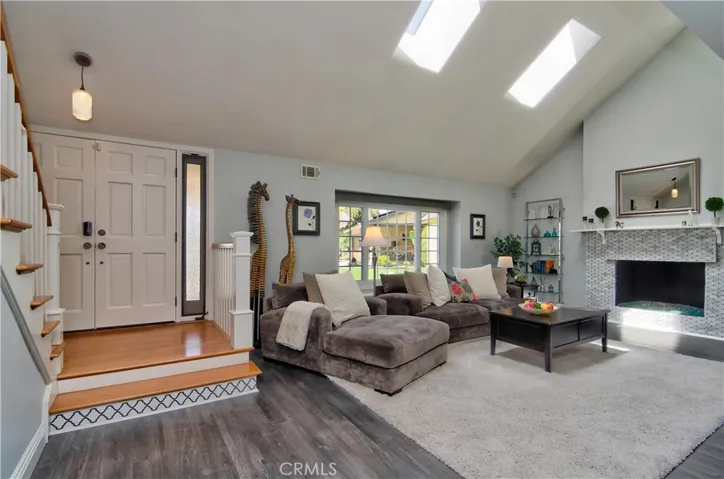 Huge, Sunlit Living Room with Soaring Ceilings.