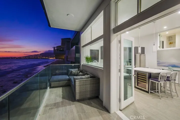 1241 Ocean Front, Laguna Beach, California 92651