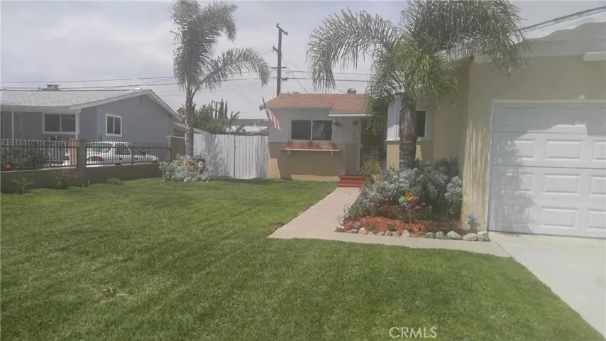 362 E King Street, Rialto, California 92376