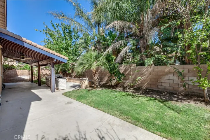 13713 Deerpath Circle, Eastvale, California 92880