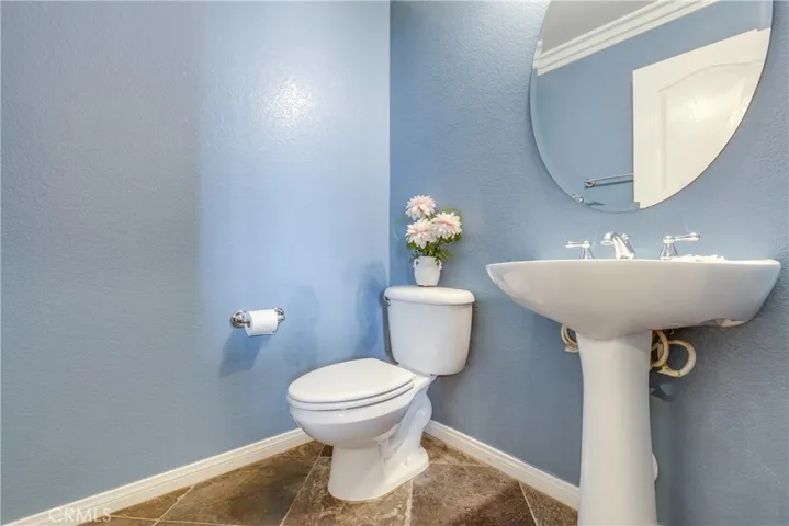 13713 Deerpath Circle, Eastvale, California 92880