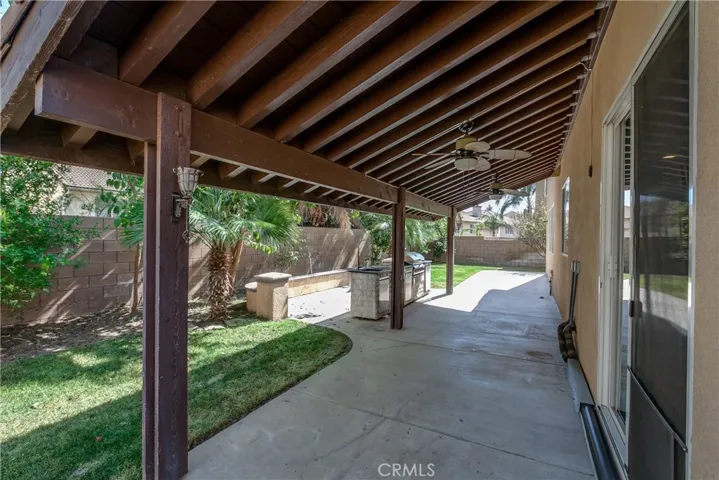 13713 Deerpath Circle, Eastvale, California 92880