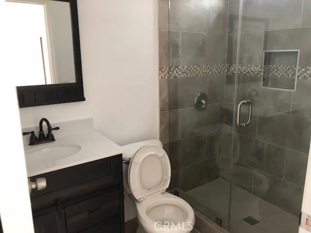 1050 W Vernon Avenue, Los Angeles, California 90037