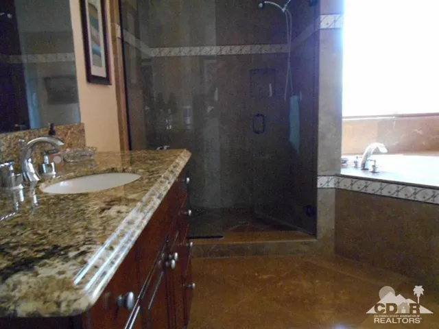 111 Azzuro Drive, Palm Desert, California 92211
