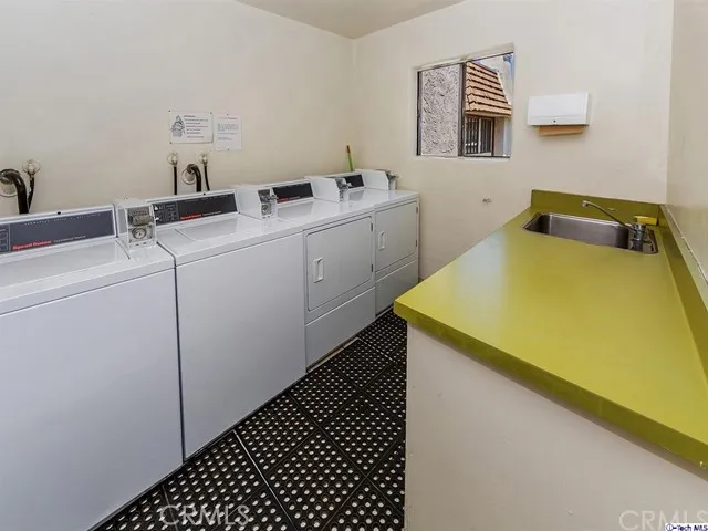 1401 Valley View Road Road 124, Glendale, California 91202