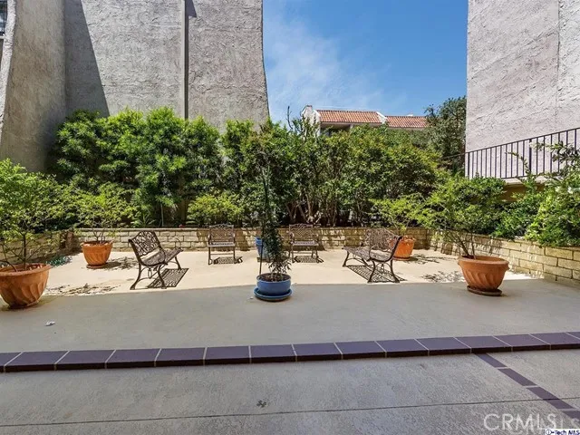 1401 Valley View Road Road 124, Glendale, California 91202