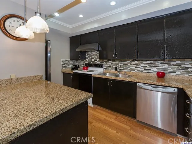 1401 Valley View Road Road 124, Glendale, California 91202