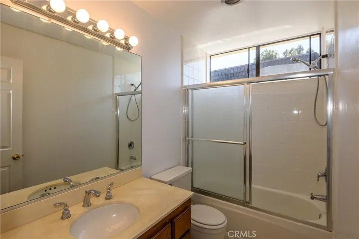 2115 Farrell Avenue C, Redondo Beach, California 90278