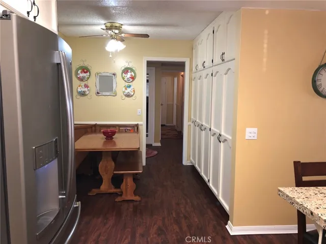 Eating area w/pantry storage