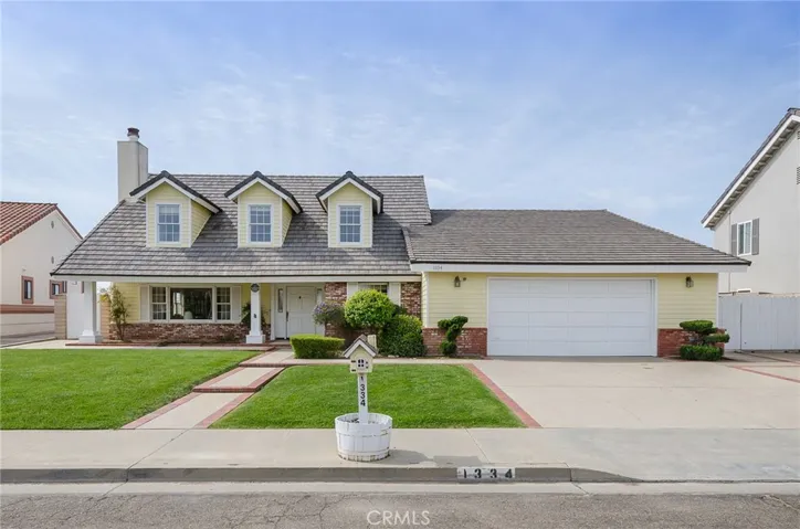 1334 Estes Drive, Santa Maria, California 93454
