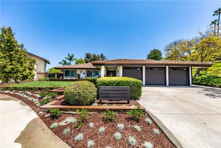 26262 Amapola Lane, Mission Viejo, California 92691