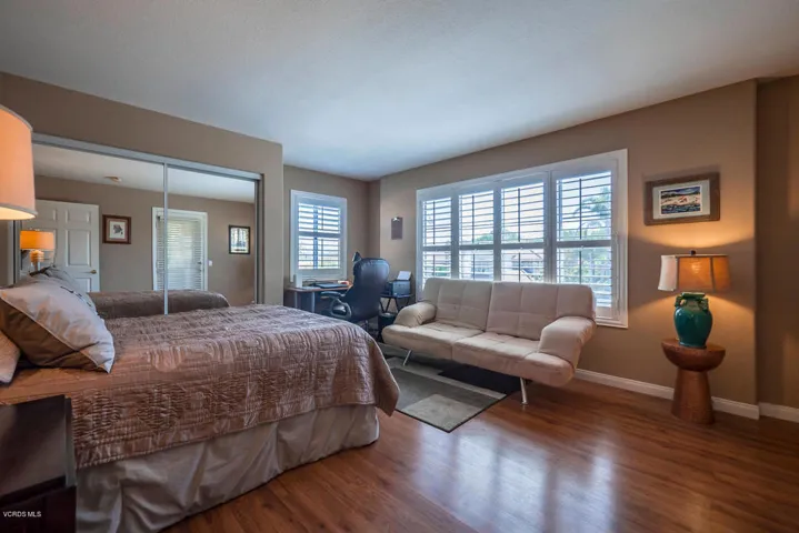 243 Cliffwood Dr Simi Valley-large-033-1