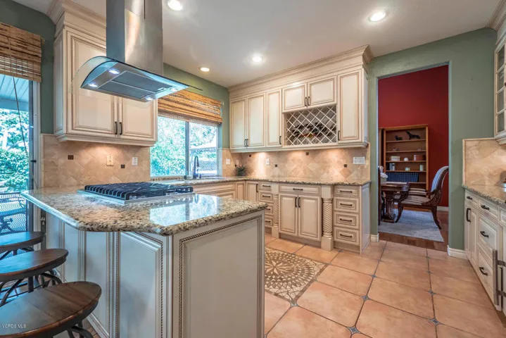 243 Cliffwood Dr Simi Valley-large-015-7