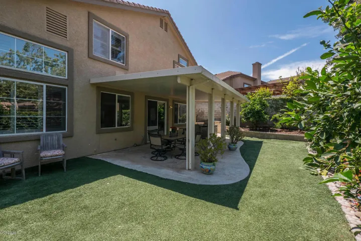 243 Cliffwood Dr Simi Valley-large-050-3
