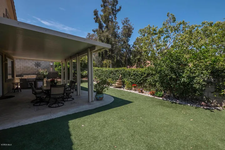 243 Cliffwood Dr Simi Valley-large-049-3