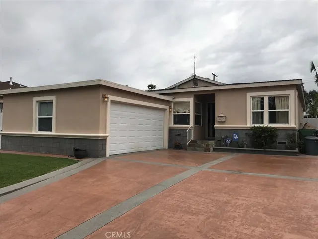 large driveway with RV potential
