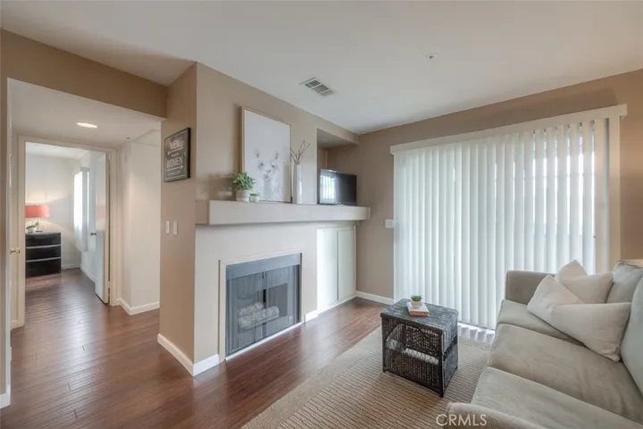 101 S Lakeview Avenue 101n, Placentia, California 92870