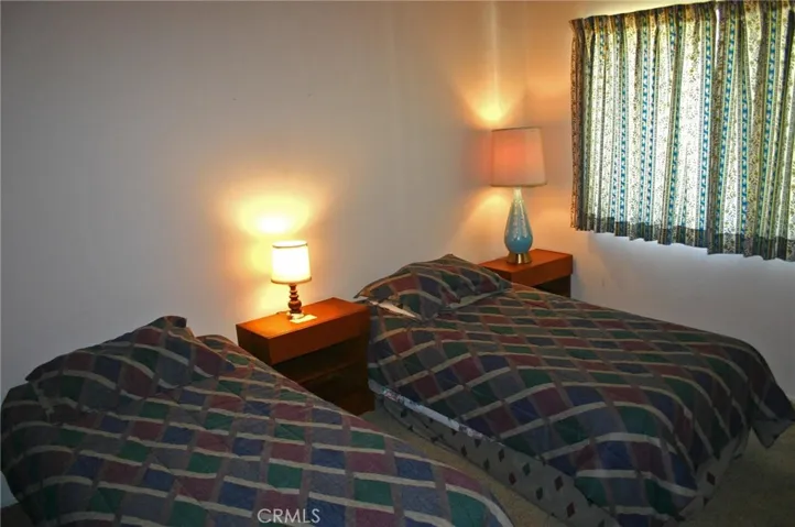 27734 Alpen Drive, Lake Arrowhead, California 92352