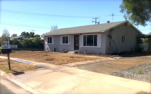 515 W Monterey Road, Corona, California 92882