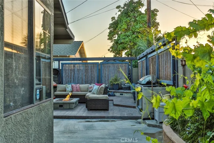 6701 Chamois Circle, Cypress, California 90630