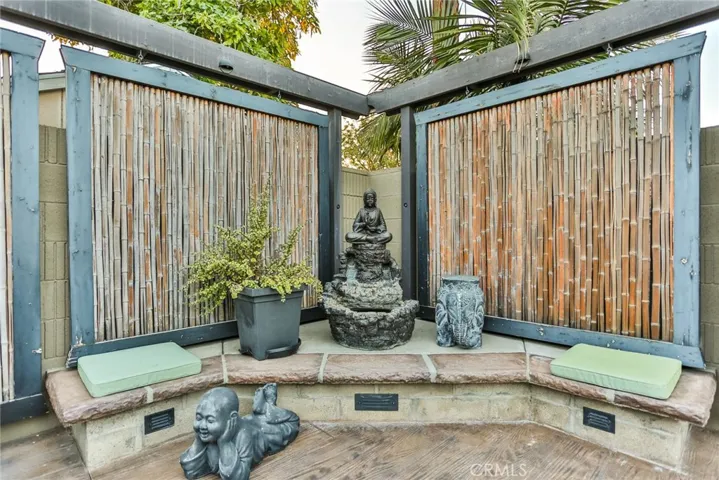6701 Chamois Circle, Cypress, California 90630