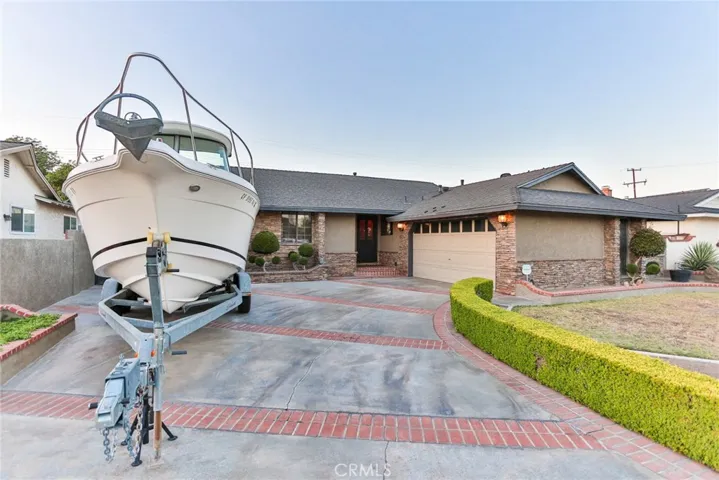 6701 Chamois Circle, Cypress, California 90630