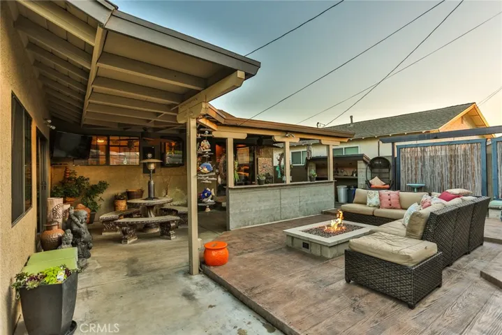 6701 Chamois Circle, Cypress, California 90630