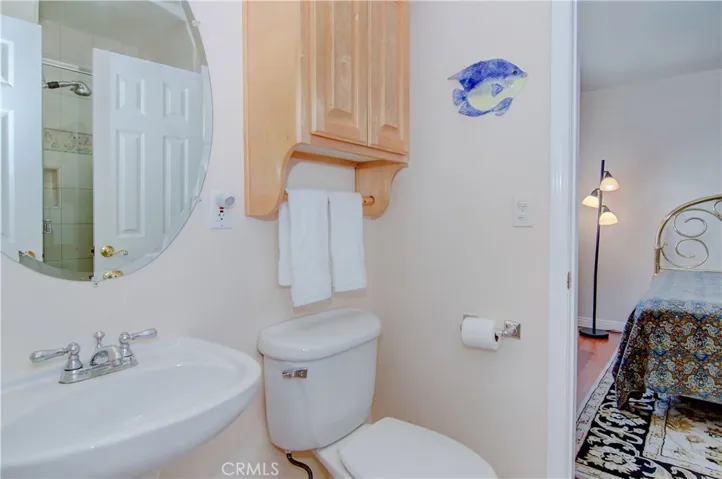 Another sparkling bath...this one has oversize shower with beautiful tile details.