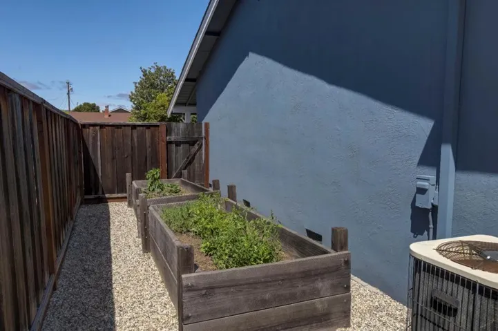 872 Loyalton Drive, Campbell, California 95008