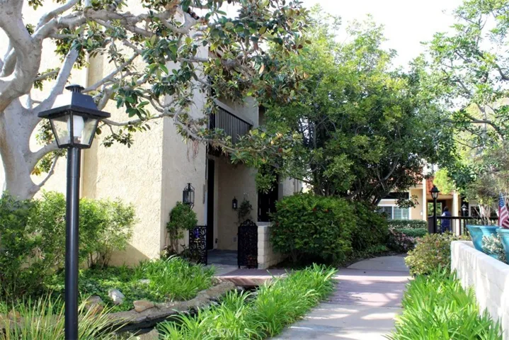 1120 Palo Verde Avenue, Long Beach, California 90815