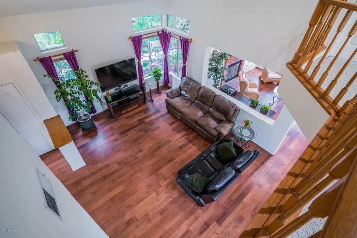 695 Overlook Rd Simi Valley CA-large-018