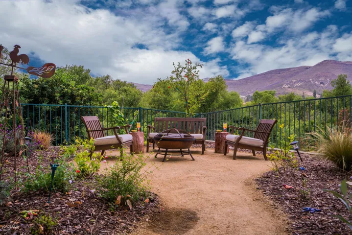 695 Overlook Rd Simi Valley CA-large-029