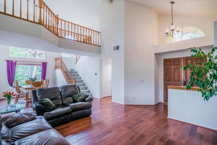 695 Overlook Rd Simi Valley CA-large-007