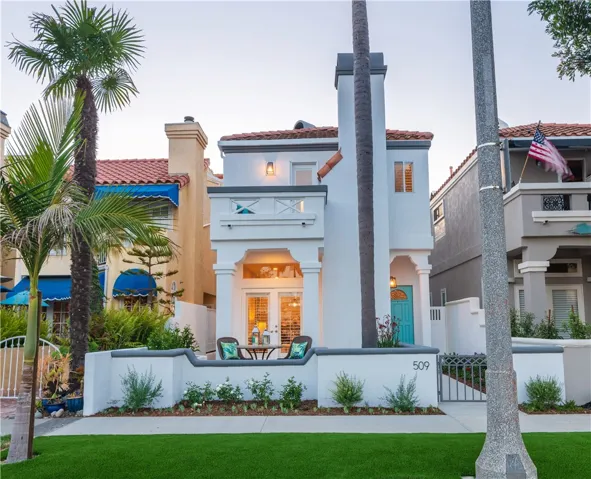 509 11th Street, Huntington Beach, California 92648