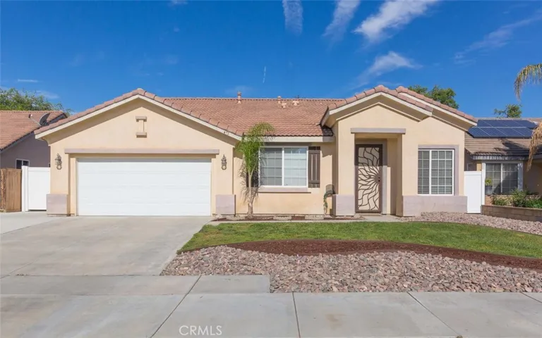 471 Sutro Court, Hemet, California 92544
