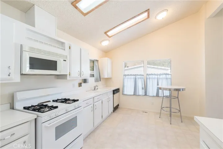 1008 Jane Drive 1008 Jane, San Luis Obispo, California 93405