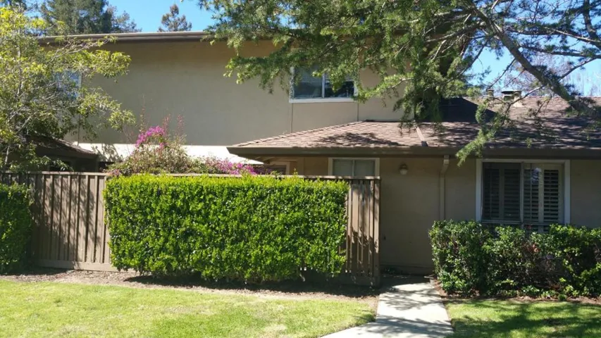104 Castillion Terrace, Santa Cruz, California 95060