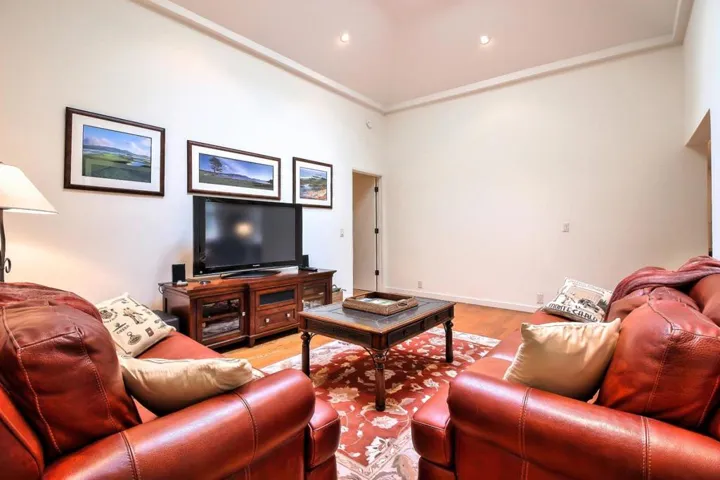 3041 Strawberry Hill Road, Pebble Beach, California 93953