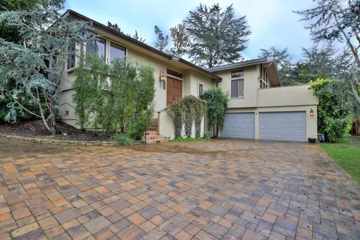 3041 Strawberry Hill Road, Pebble Beach, California 93953