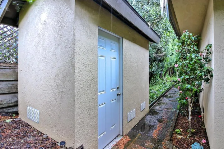 3041 Strawberry Hill Road, Pebble Beach, California 93953