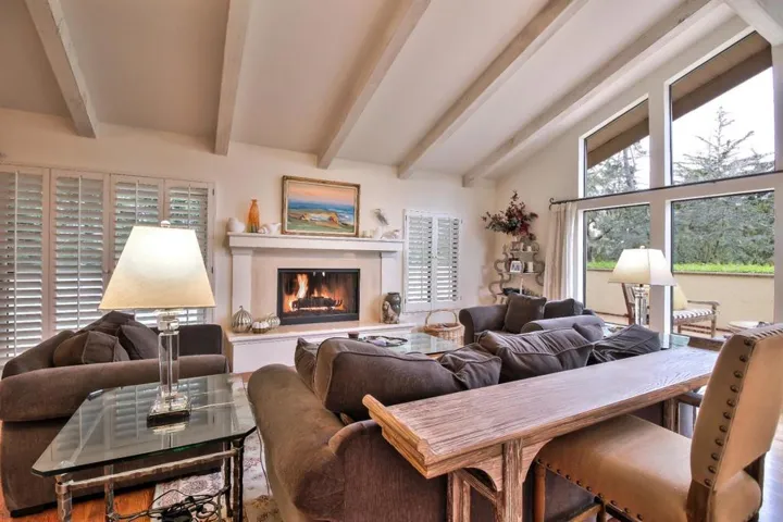 3041 Strawberry Hill Road, Pebble Beach, California 93953