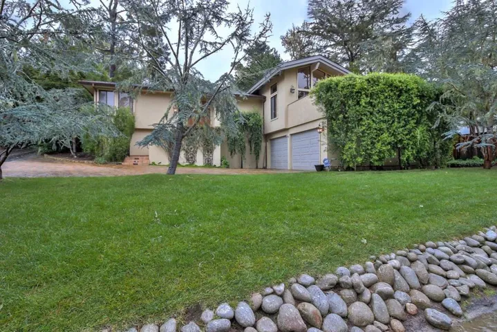 3041 Strawberry Hill Road, Pebble Beach, California 93953