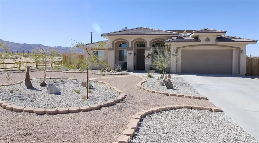5808 Adobe Circle, 29 Palms, California 92277
