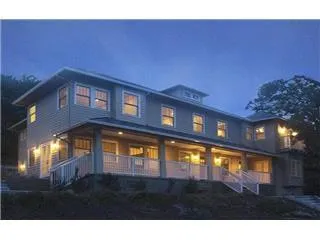 16290 Lucky Road, Monte Sereno, California 95030