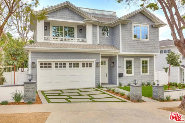860 Radcliffe Avenue, Pacific Palisades, California 90272