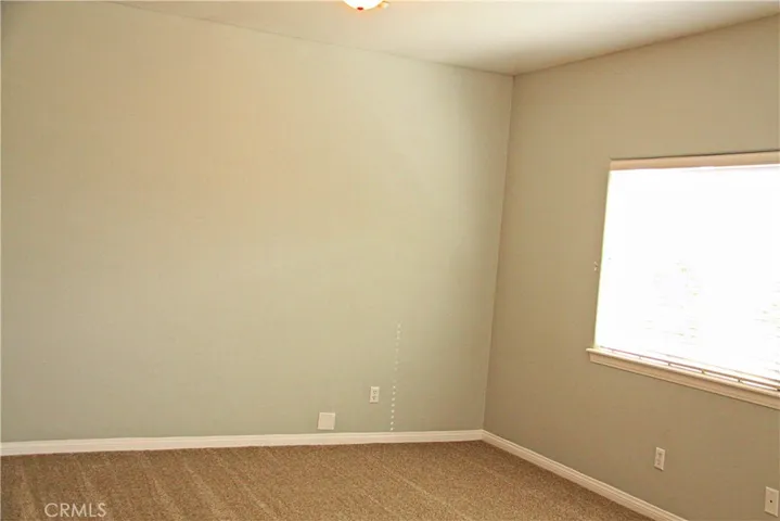 9364 Serra Street, Phelan, California 92371