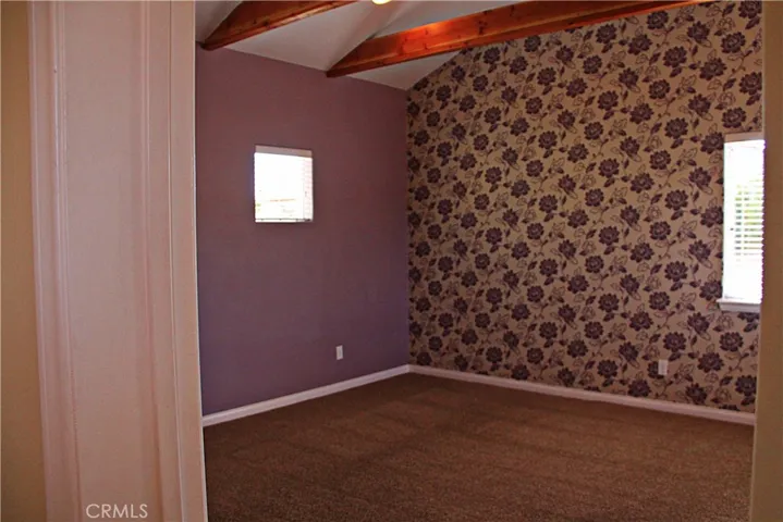 9364 Serra Street, Phelan, California 92371
