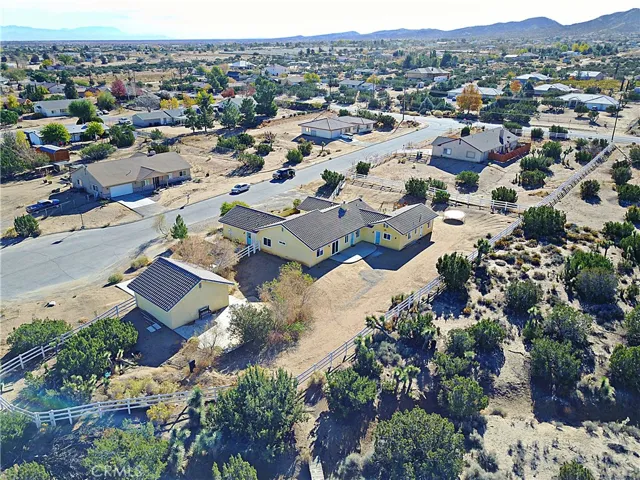 9364 Serra Street, Phelan, California 92371