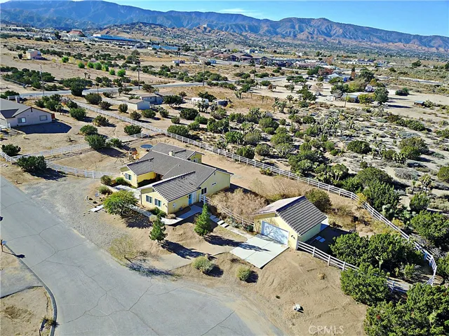9364 Serra Street, Phelan, California 92371